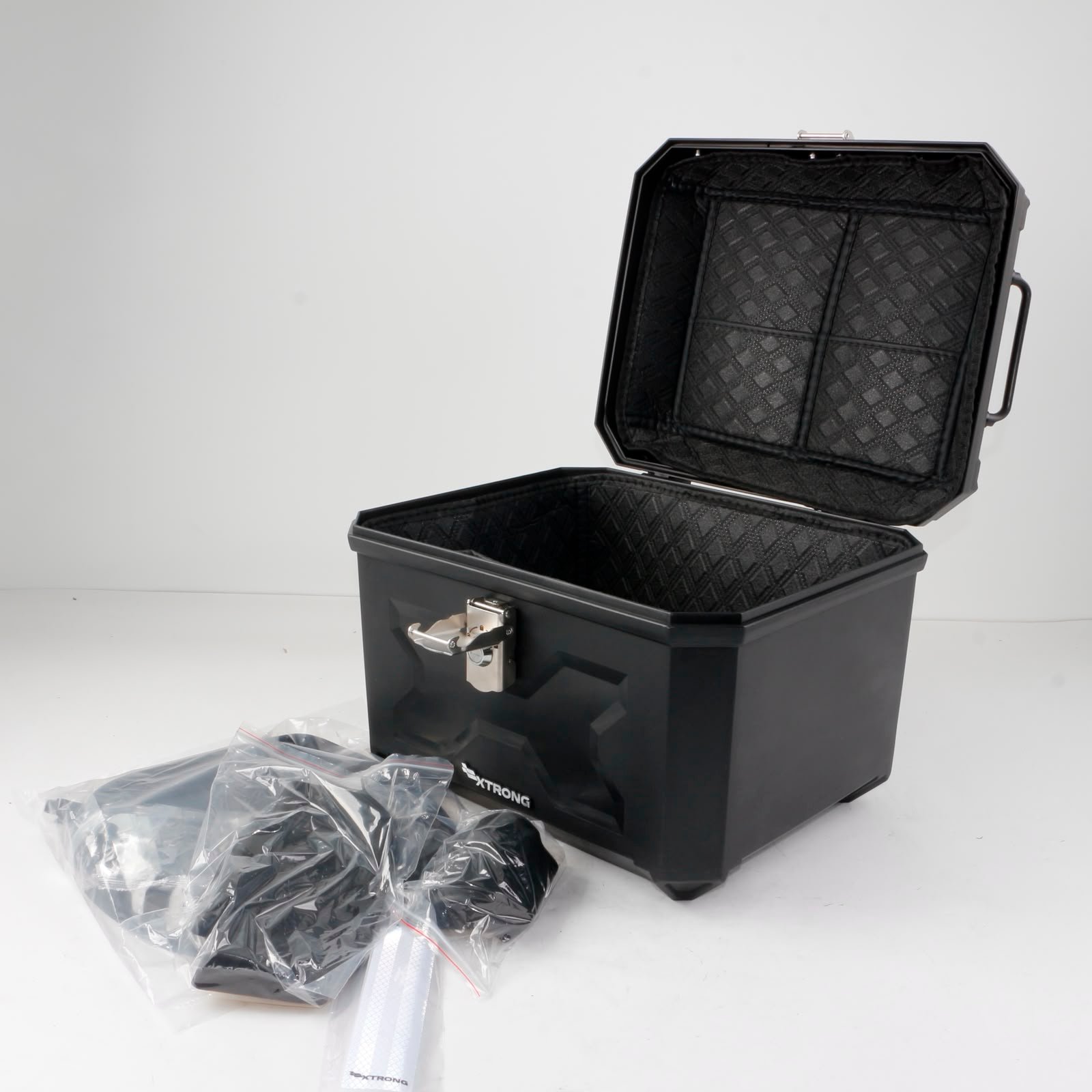 Maletero 45L XTR-522 | SKU 19304 - Imagen 2